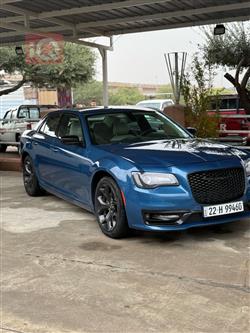 کرایسلەر 300